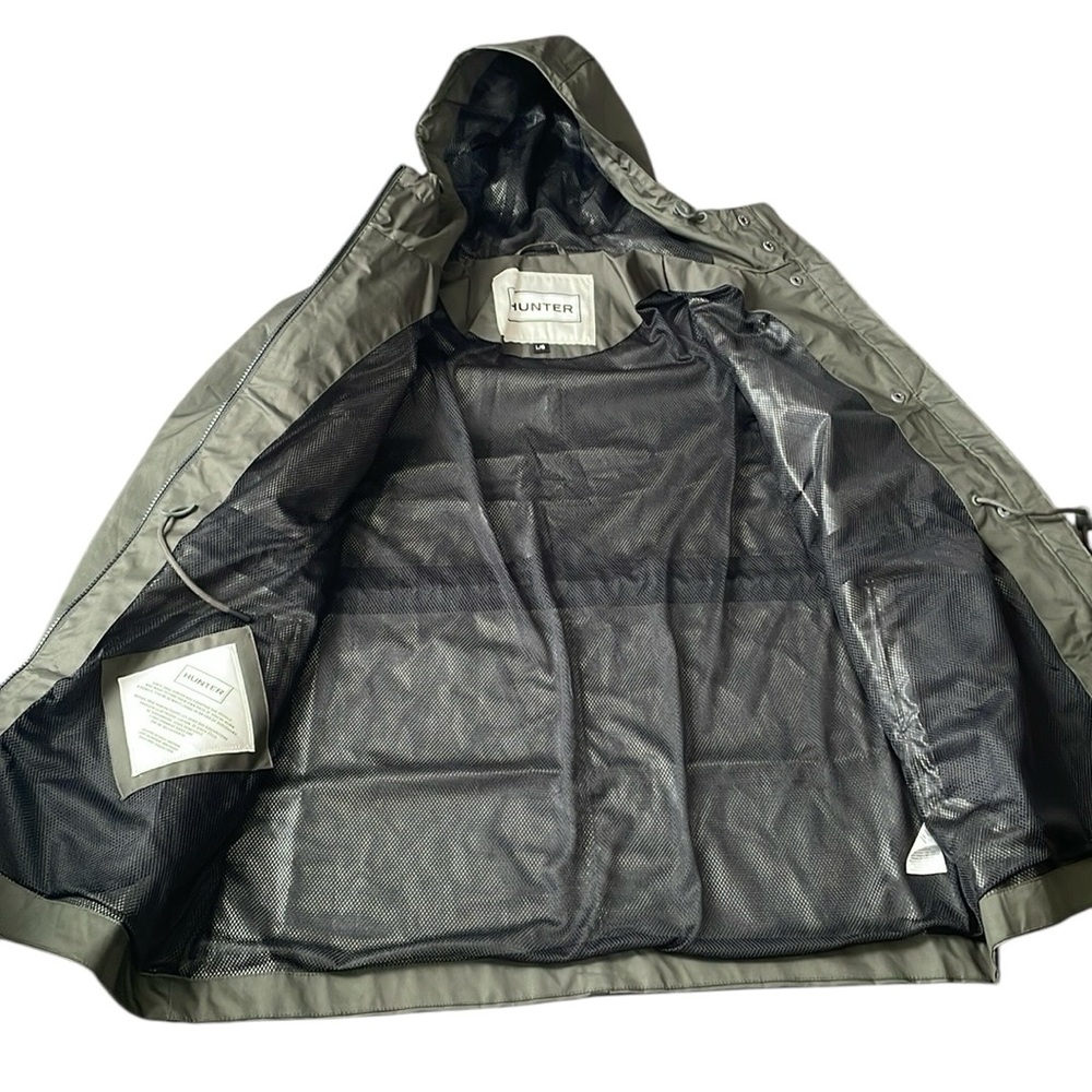 Hunter Olive Green Hooded Rain Jacket - Picture 3 of 9